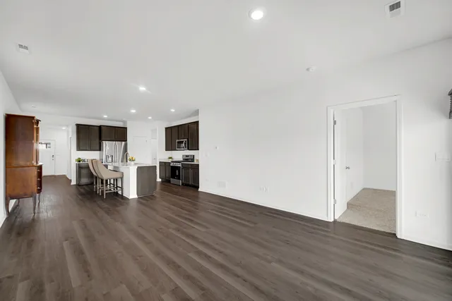 $389,000 | 2930 Harnish Drive, Algonquin, IL 60102