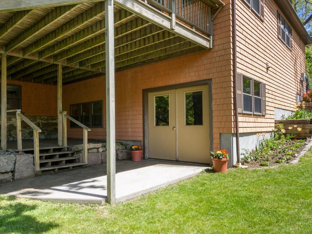 10 Jordan Pond Road Seal Harbor, ME 04675 - Photo 5 of 32 The basement under the garage has...