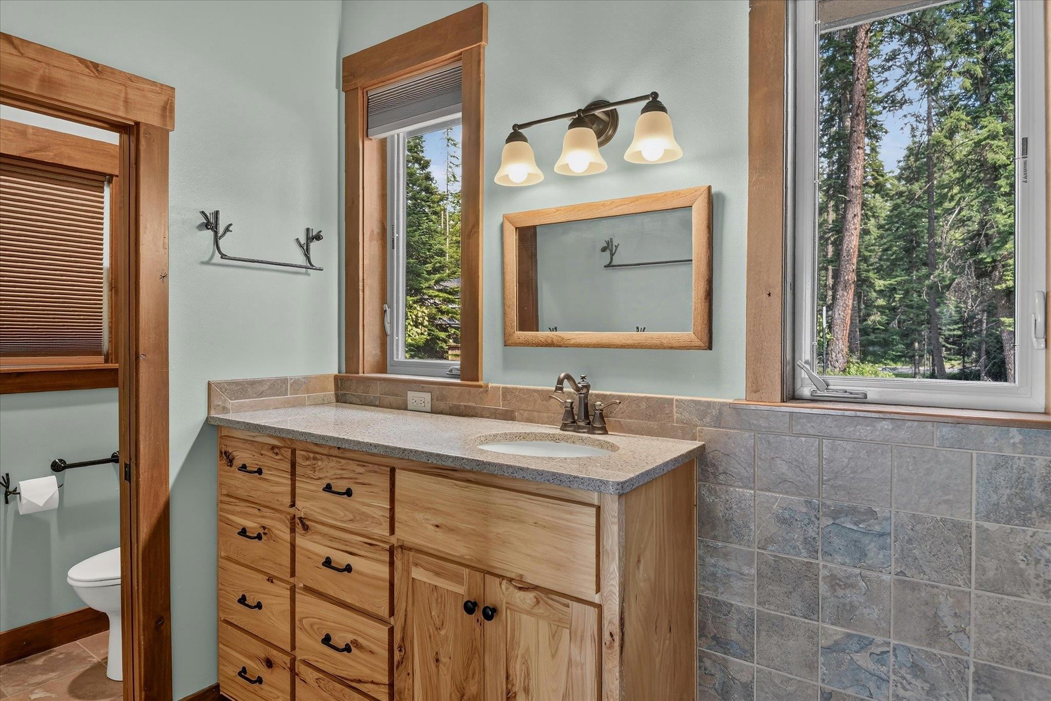 241 Pend Oreille Homes Road Newport, WA 99156 - Photo 15 of 49