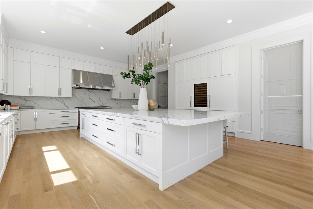 33 Sears Road Brookline, MA 02445 - Photo 14 of 42