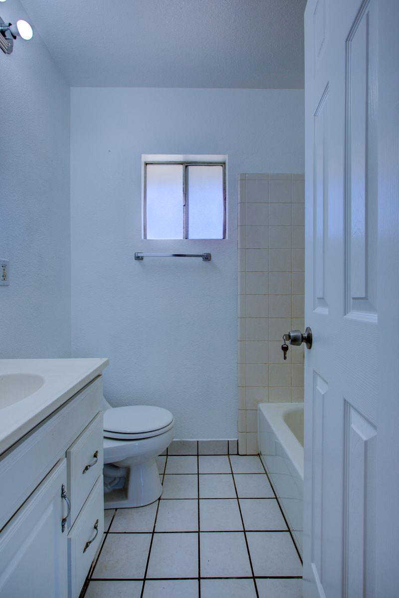 2354 Lambert Street Modesto, CA 95354 - Photo 13 of 23