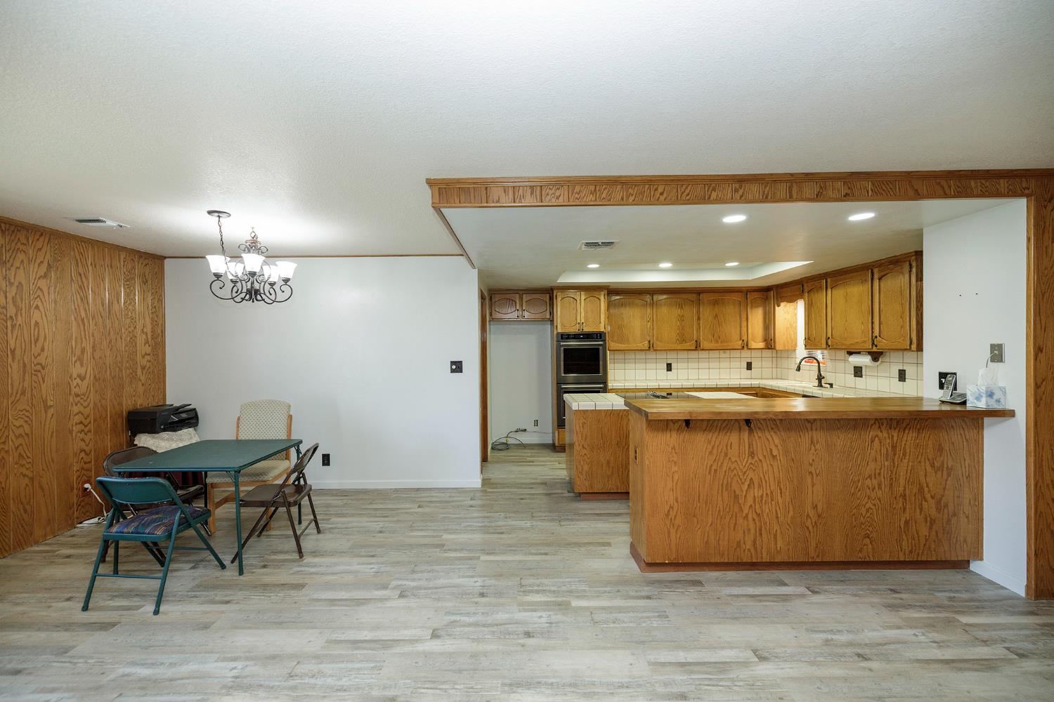 1647 Running Ceres, CA 95307 - Photo 17 of 55