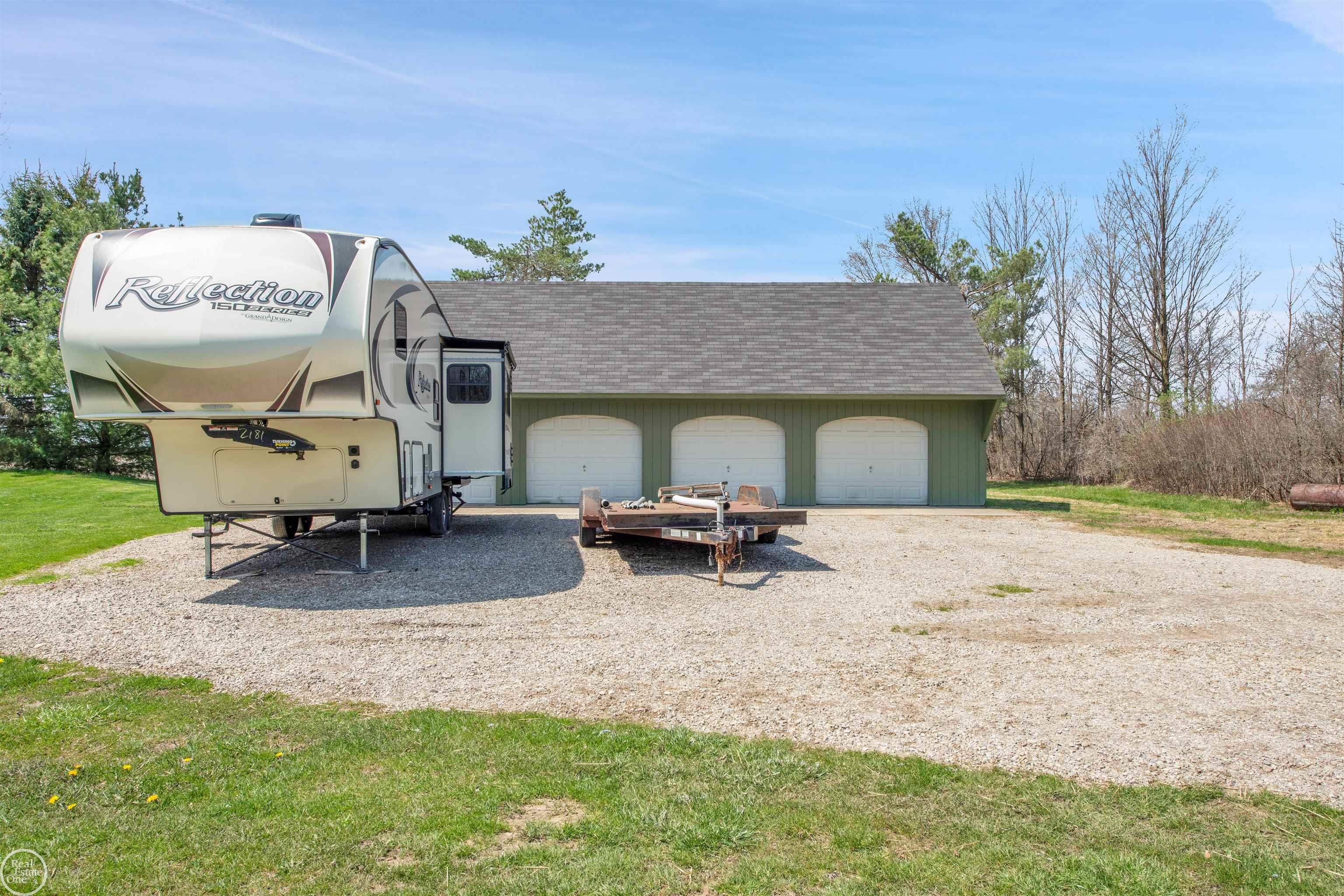 12245 Gilbert Road Memphis, MI 48041 - Photo 33 of 59 50172616-f5acea61-7e5f-4d9b-ac06-6a579bfda3ab.JPG