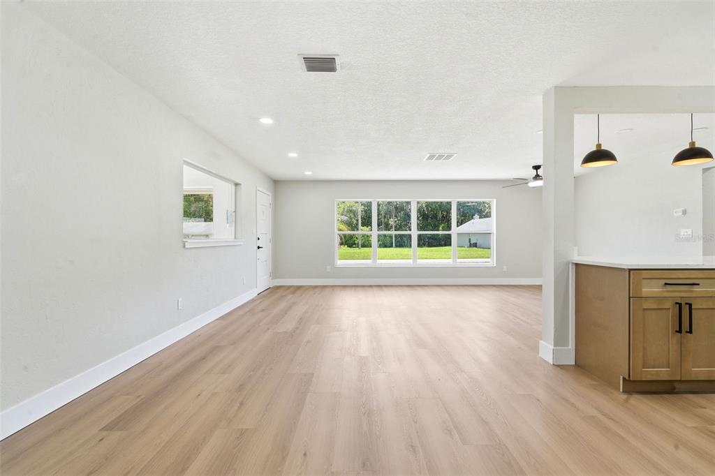 206 Margarita Road DeBary, FL 32713 - Photo 19 of 47