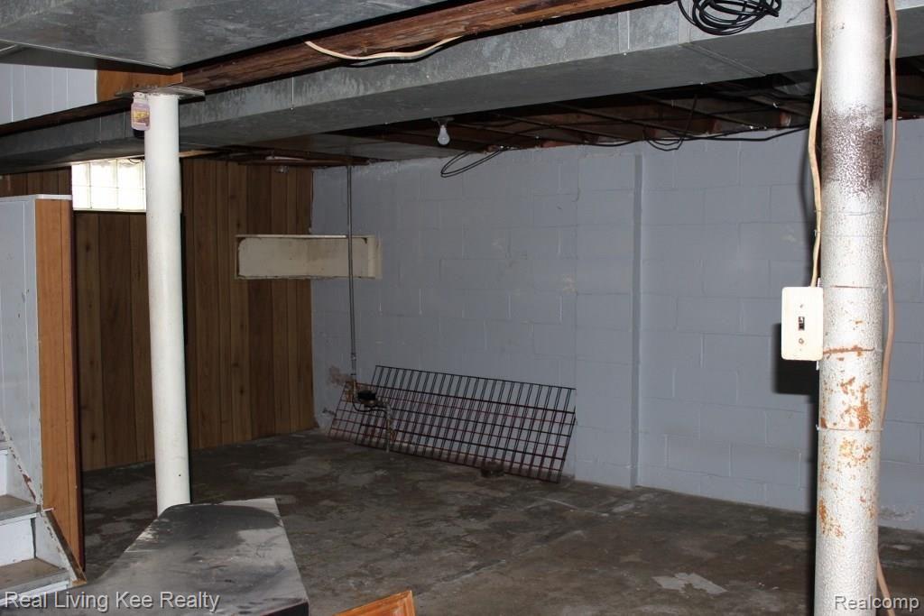 3512 Normandy Road Royal Oak, MI 48073 - Photo 17 of 18 Large basement, great for storage or your finishing touch!