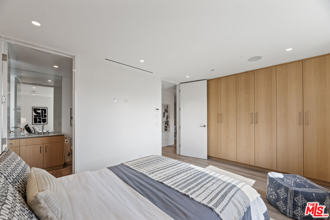 1601 Shell Avenue Venice, CA 90291 - Photo 34 of 61