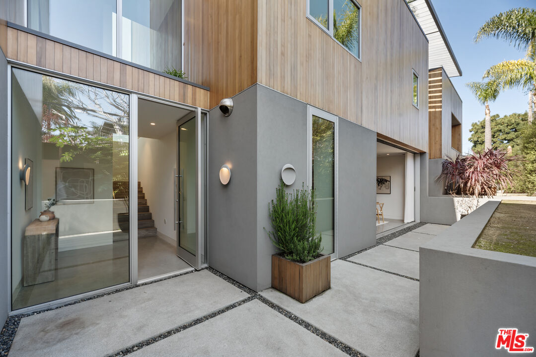 1601 Shell Avenue Venice, CA 90291 - Photo 46 of 61