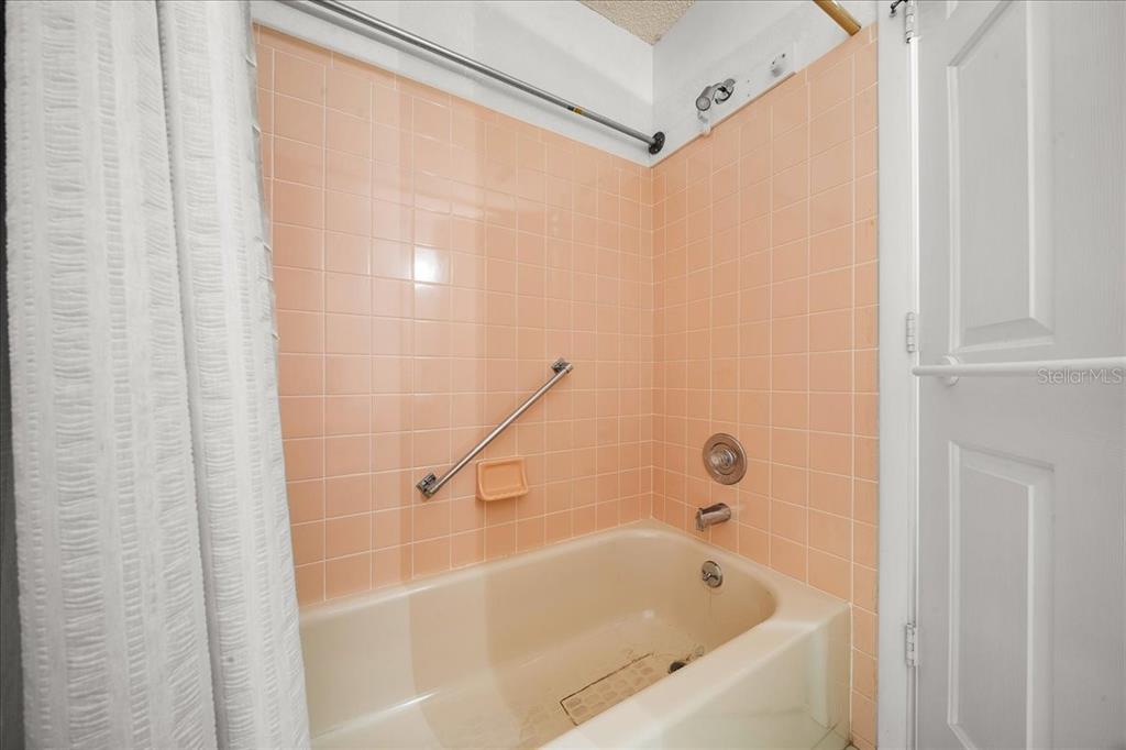 9377 Southwest 90th Court, Unit E Ocala, FL 34481 - Photo 37 of 77