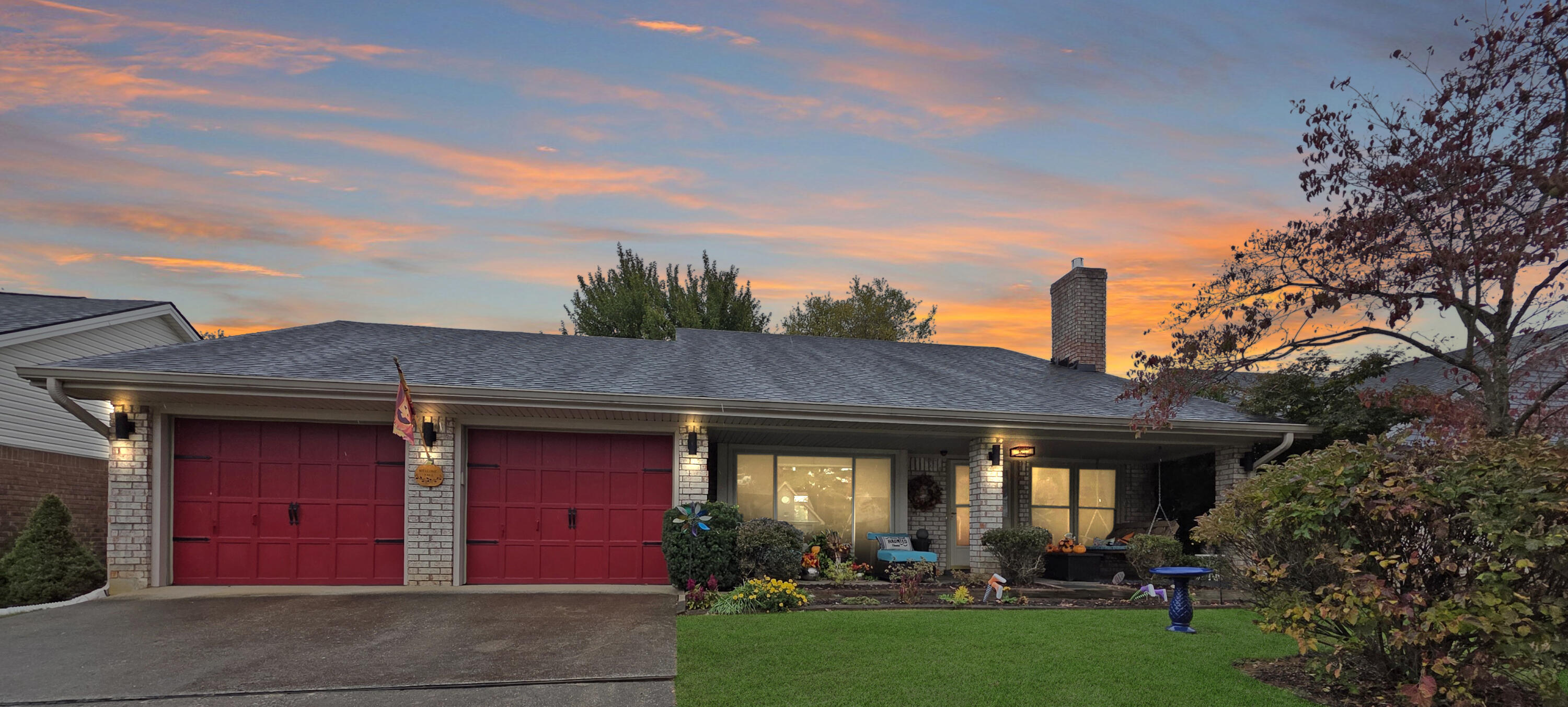 320 Squires Road Lexington, KY 40515 - Photo 2 of 34 320-squires-front