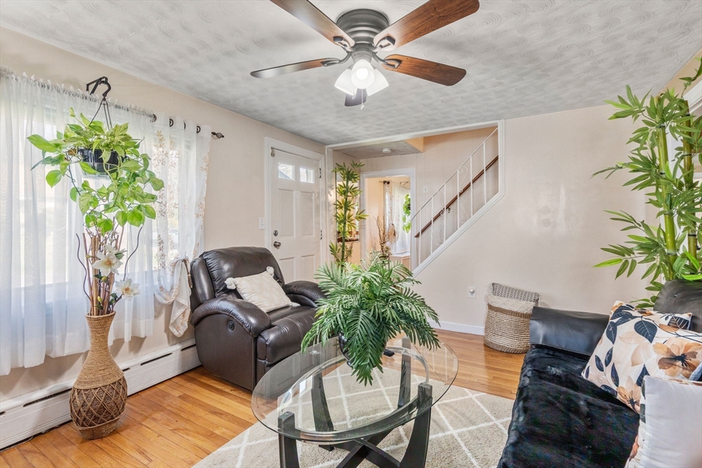 40 Manor Road Shrewsbury, MA 01545 - Photo 7 of 29