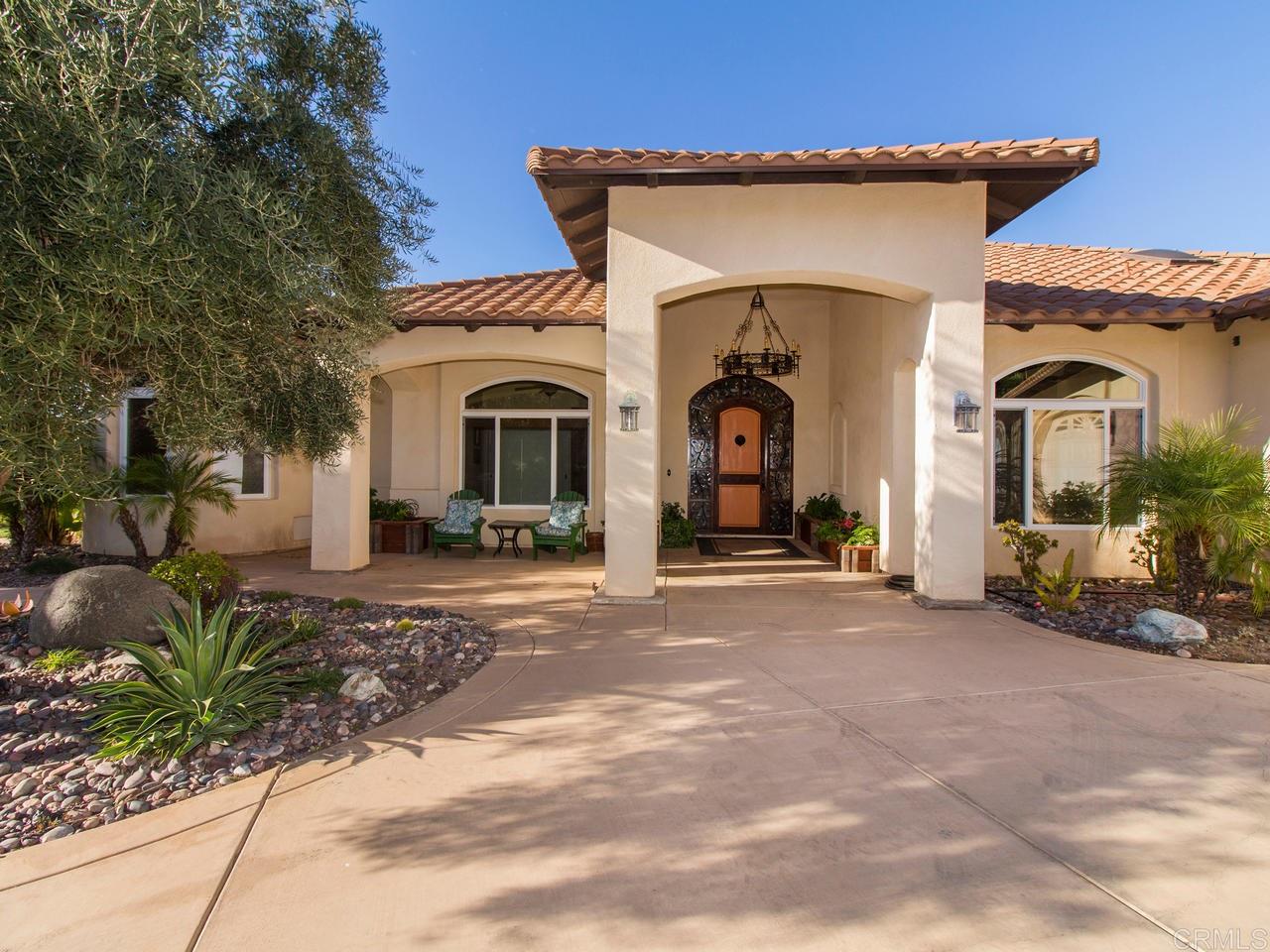 4106 Rock Mountain Road Fallbrook, CA 92028 - Photo 3 of 25