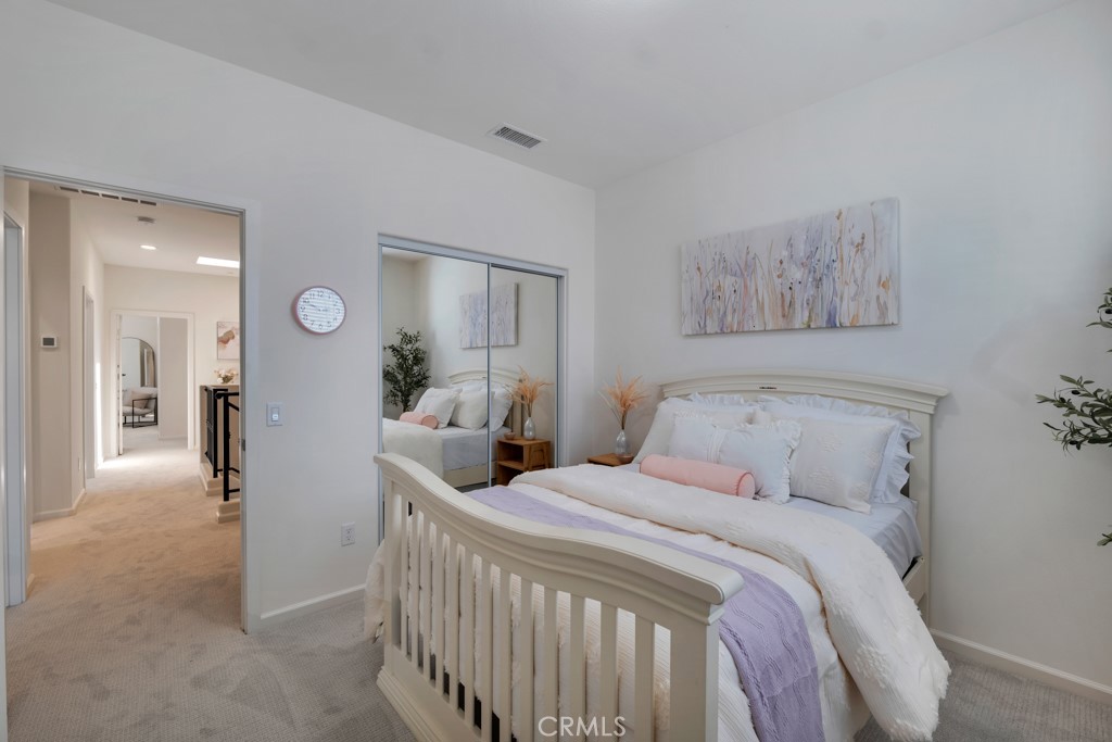 14902 West Navarre Way Sylmar, CA 91342 - Photo 12 of 28