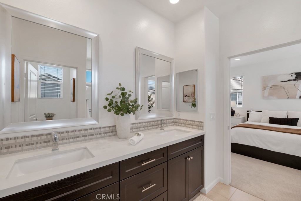 14902 West Navarre Way Sylmar, CA 91342 - Photo 21 of 28