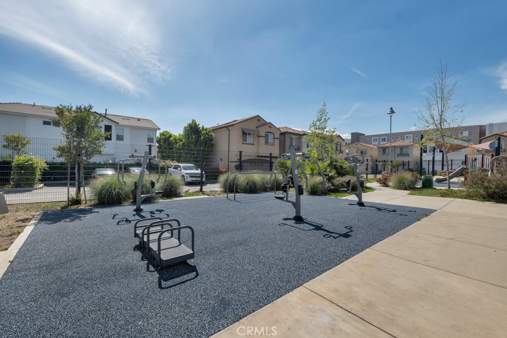 14902 West Navarre Way Sylmar, CA 91342 - Photo 27 of 28