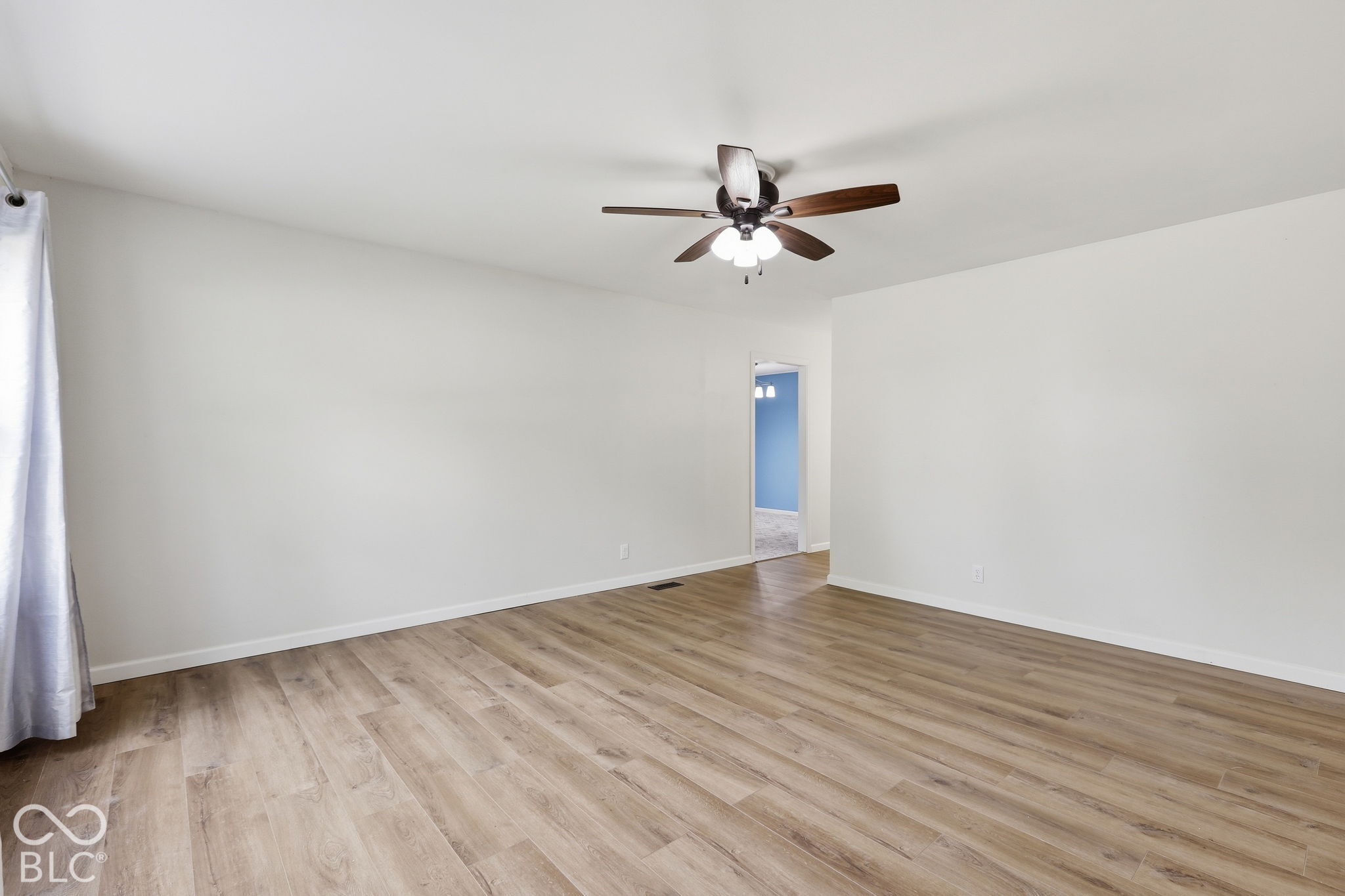 8235 Barry Road Indianapolis, IN 46219 - Photo 12 of 35 Gallery Image 12
