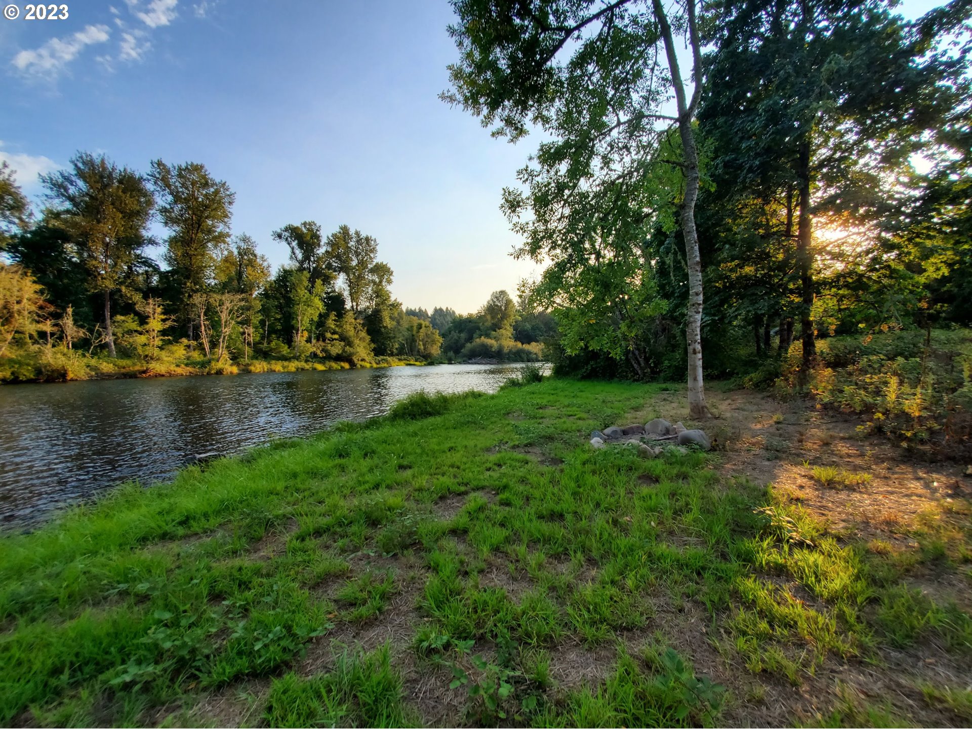 Mckenzie Highway Springfield, OR 97478 - Photo 21 of 29 a view of a lake with houses in outdoor space