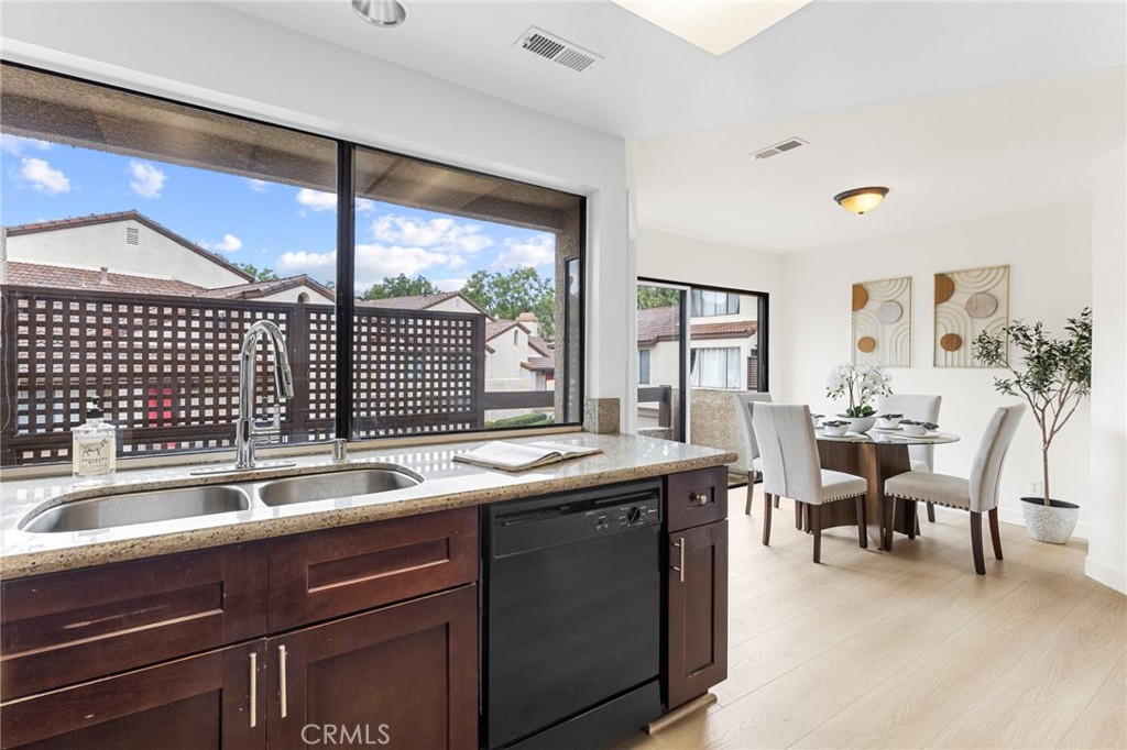 22 Mesquite Place Phillips Ranch, CA 91766 - Photo 18 of 33