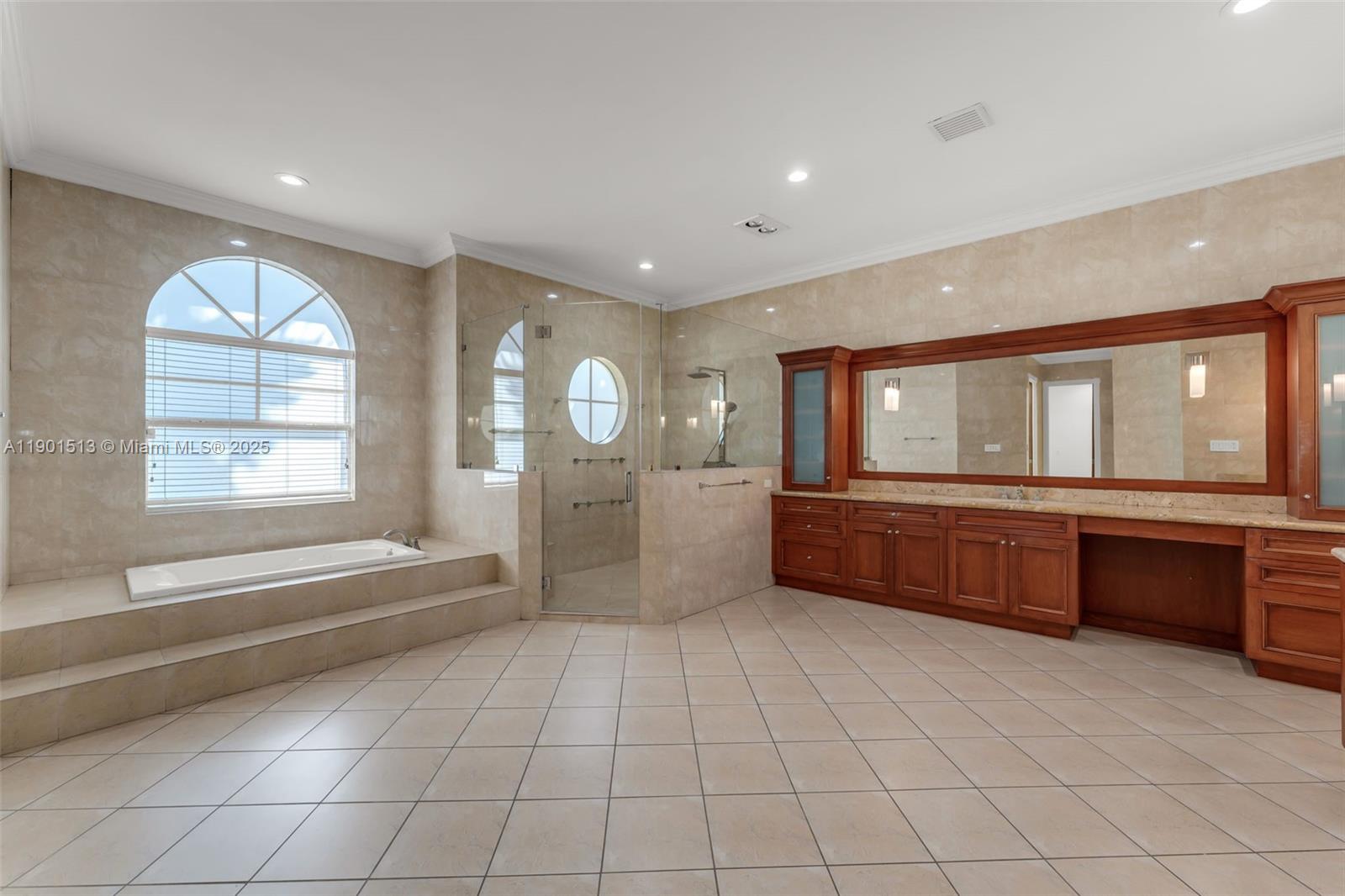 14950 Southwest 179th Avenue Miami, FL 33196 - Photo 32 of 55 PRIMARY BATHROOM #2