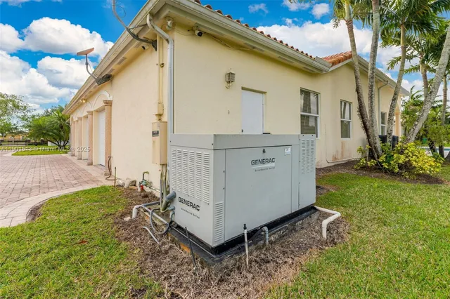 $3,695,000 | 14950 Southwest 179th Avenue, Miami, FL 33196