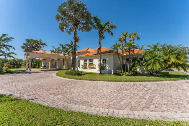 $3,695,000 | 14950 Southwest 179th Avenue, Miami, FL 33196