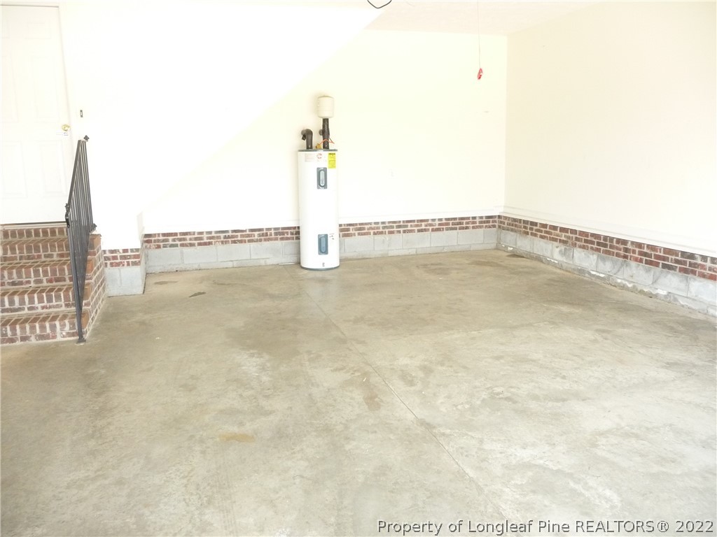 5704 Spreading Branch Road Hope Mills, NC 28348 - Photo 25 of 41 Gallery Image 25