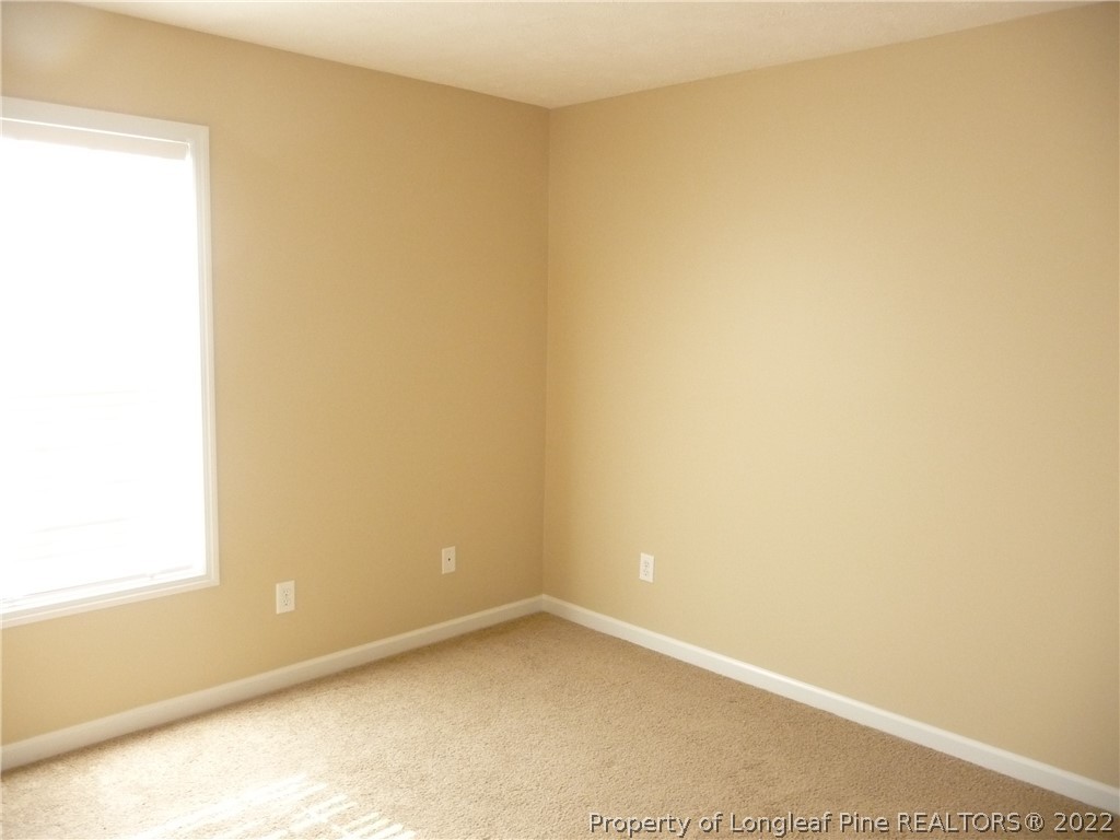 5704 Spreading Branch Road Hope Mills, NC 28348 - Photo 29 of 41 Gallery Image 29