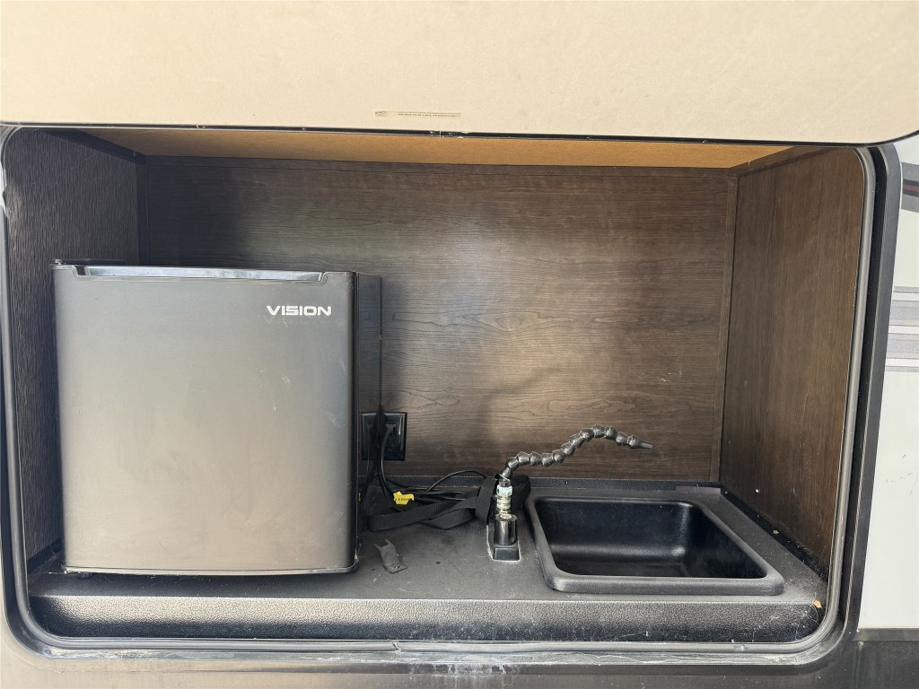 240 Cranberry Road Somerville, TX 77879 - Photo 18 of 29