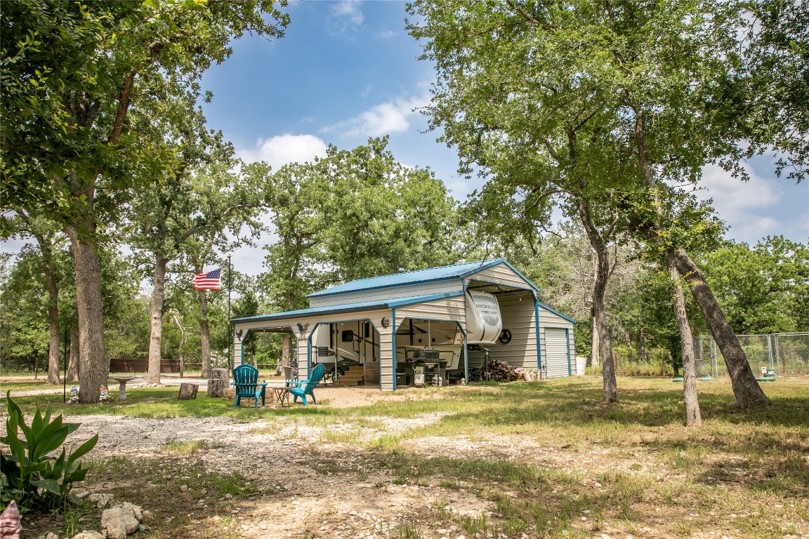 240 Cranberry Road Somerville, TX 77879 - Photo 2 of 32
