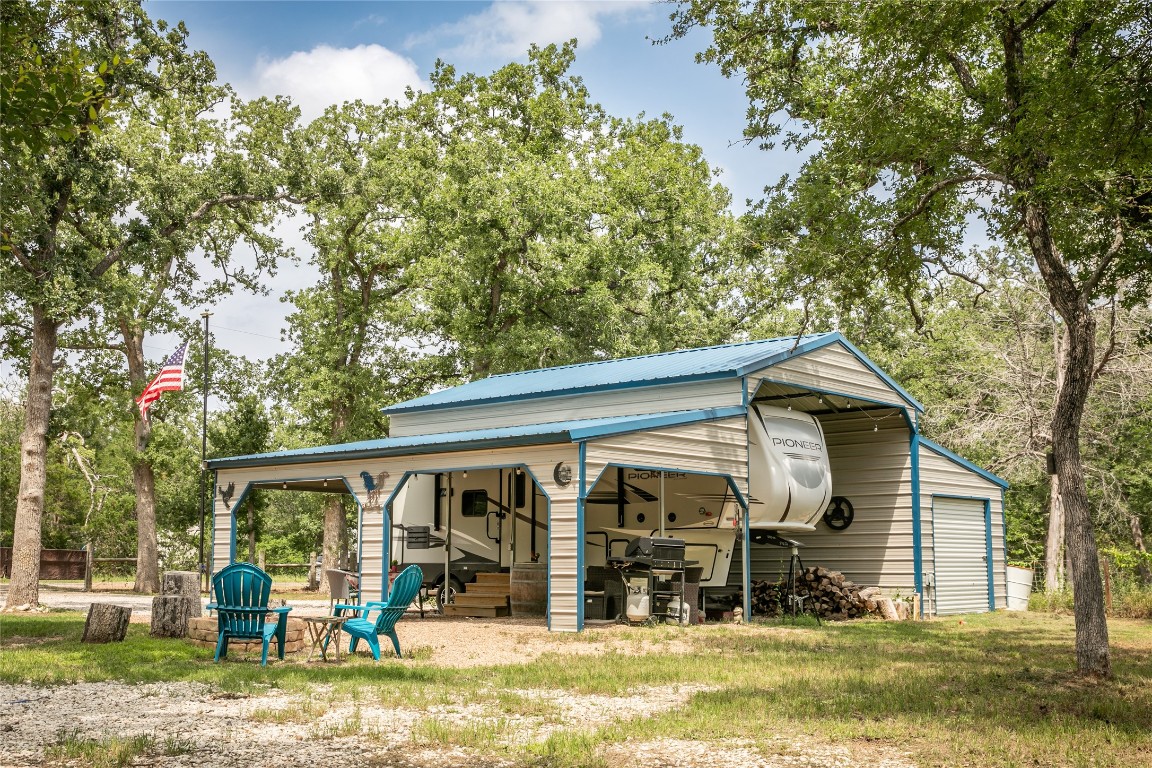 240 Cranberry Road Somerville, TX 77879 - Photo 3 of 32