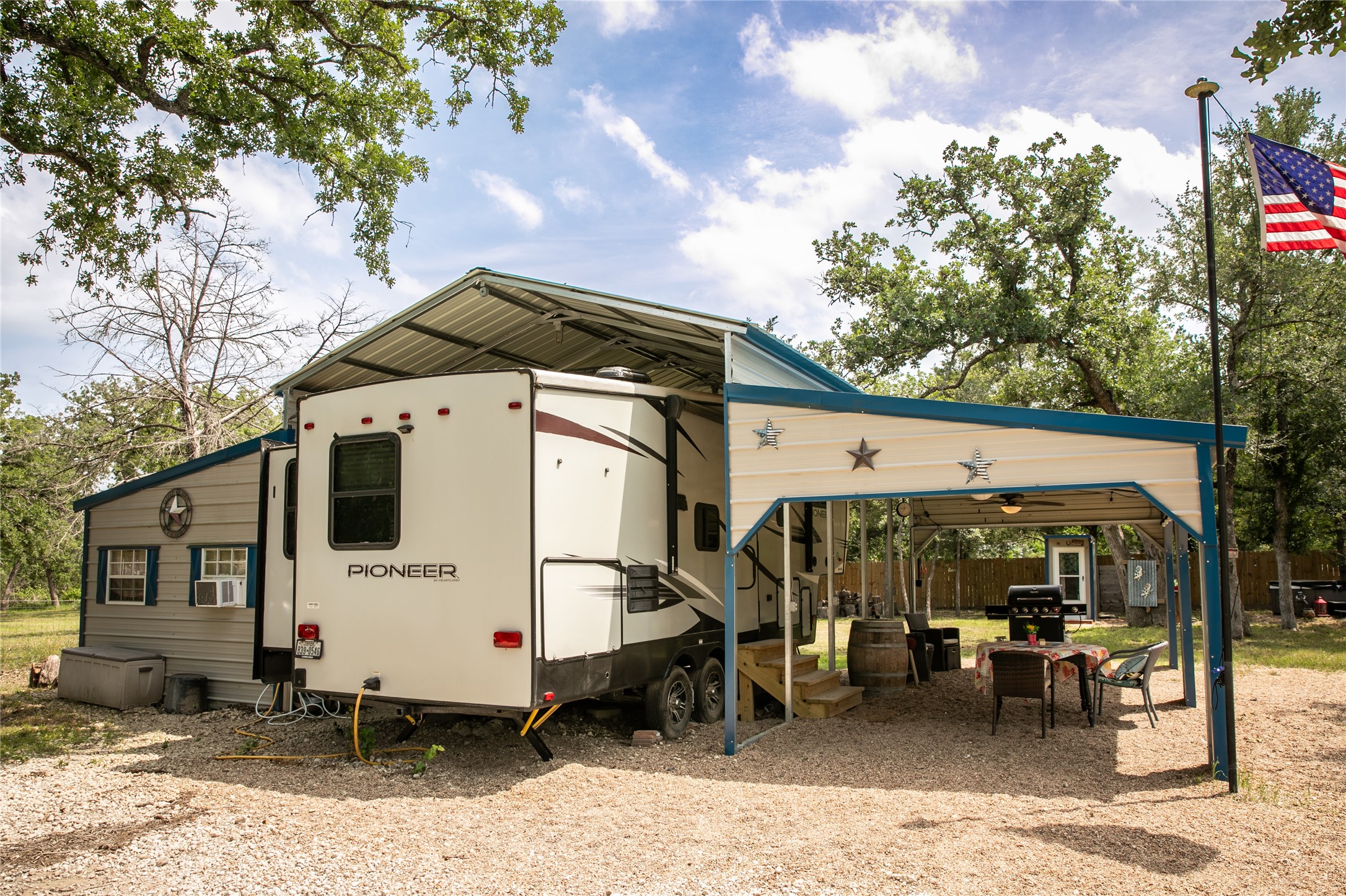 240 Cranberry Road Somerville, TX 77879 - Photo 6 of 32