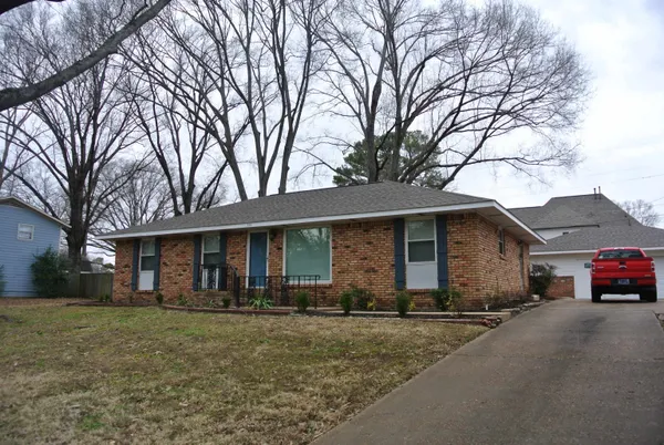 $2,000 | 426 Cardinal Drive, Collierville, TN 38017