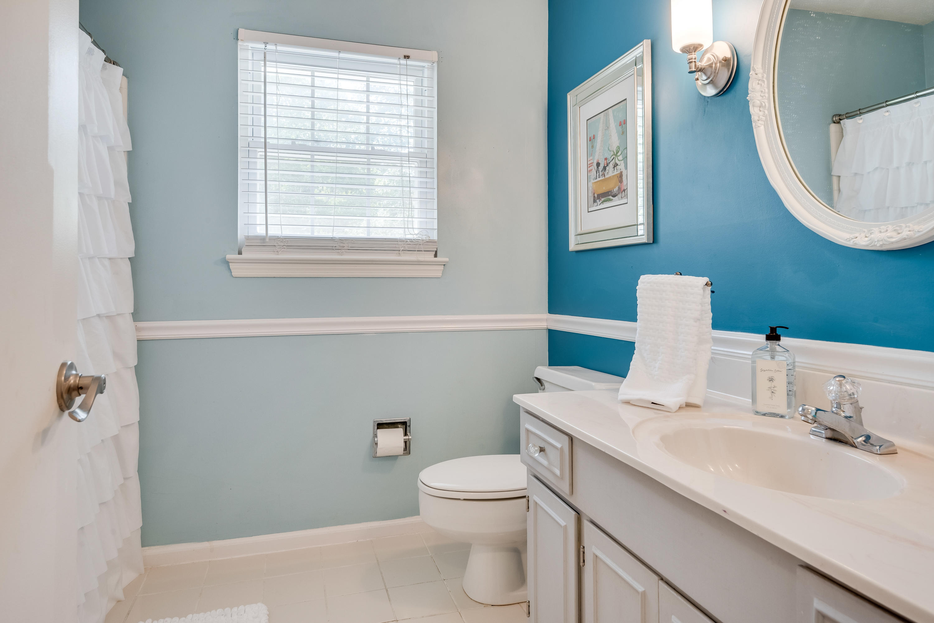 4738 North Forest Road Hixson, TN 37343 - Photo 22 of 36 Full Bathroom