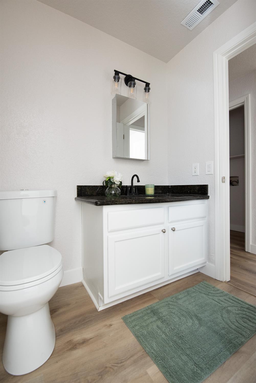 3925 Dale Road, Unit C Modesto, CA 95356 - Photo 16 of 29