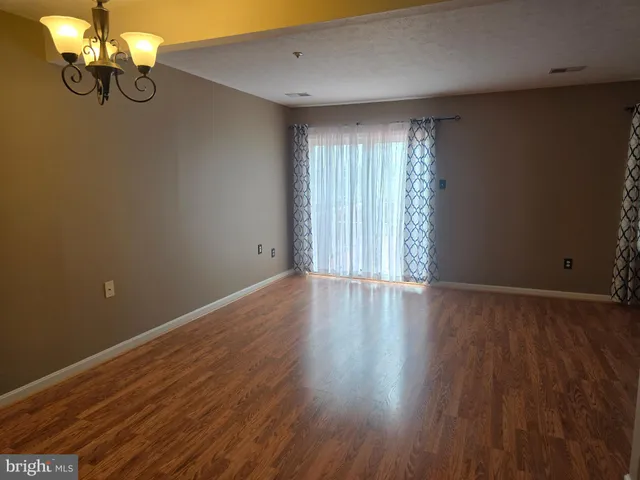 a view of livingroom with hardwood floor