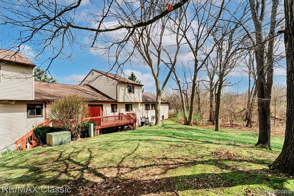 9039 Lake E Road, Unit 45 Clarkston, MI 48348 - Photo 46 of 53