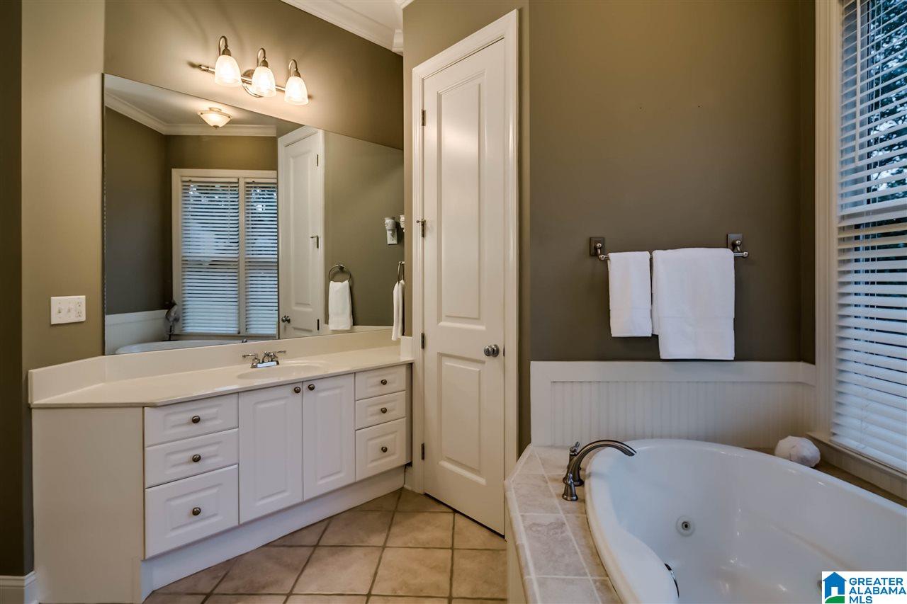 1112 Kingswood Road Birmingham, AL 35242 - Photo 26 of 48