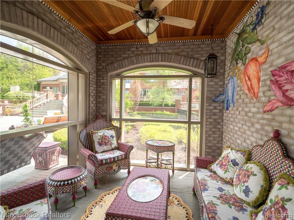 32845 Whatley Road Franklin, MI 48025 - Photo 59 of 68 P1199688-HDR.jpg