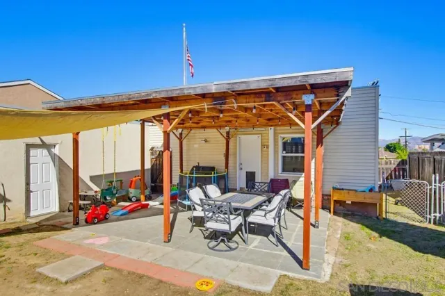 $650,000 | 1111 Boulevard Place, El Cajon, CA 92020