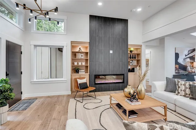 $2,875,000 | 8904 Southeast 58th Street, Mercer Island, WA 98040