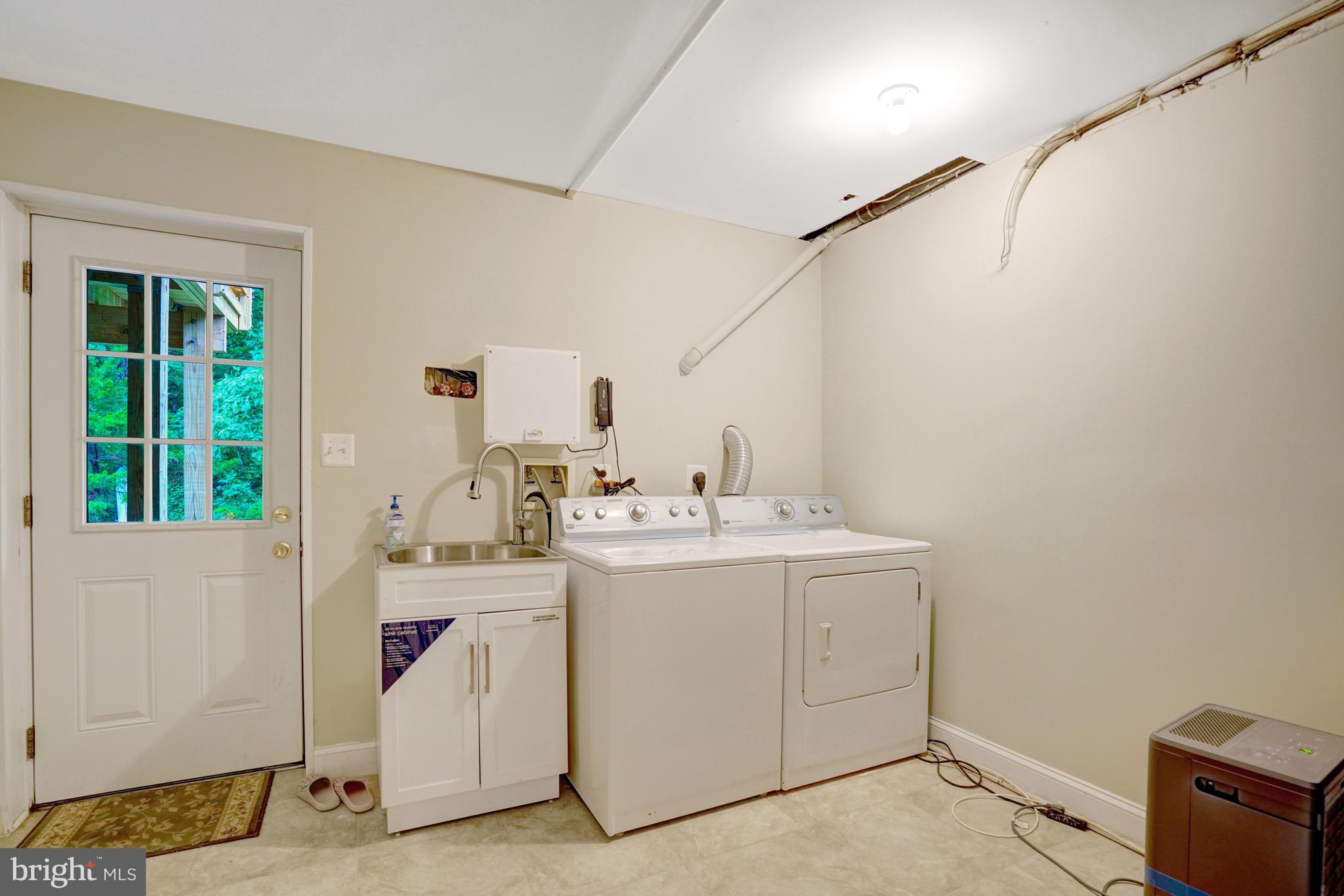 8304 Five Gates Road Annandale, VA 22003 - Photo 75 of 91