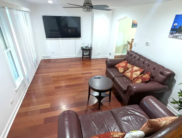 $389,000 | 6025 South Major Avenue, Chicago, IL 60638