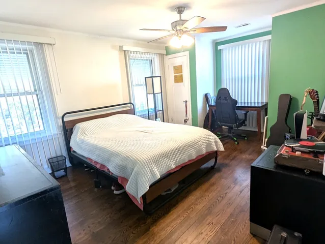 $389,000 | 6025 South Major Avenue, Chicago, IL 60638