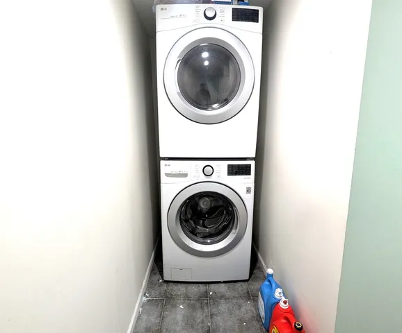 $389,000 | 6025 South Major Avenue, Chicago, IL 60638