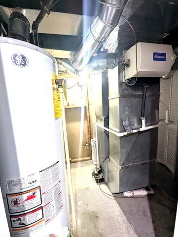 $389,000 | 6025 South Major Avenue, Chicago, IL 60638