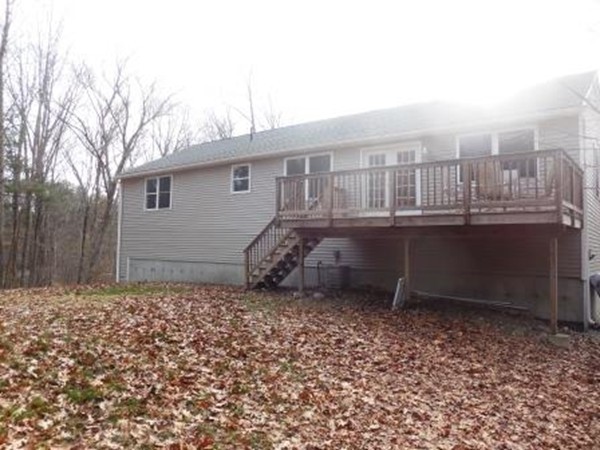 5 Kingsbury Road Webster, MA 01570 - Photo 24 of 29 a house view with a garden space