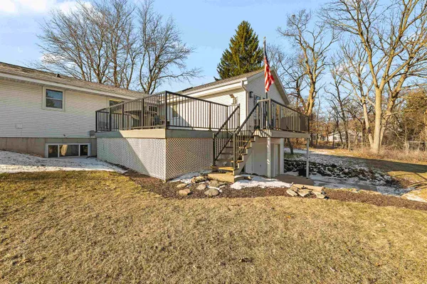 $495,000 | 2613 East Grandview Drive, Milton, WI 53563