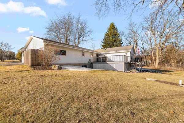 $495,000 | 2613 East Grandview Drive, Milton, WI 53563