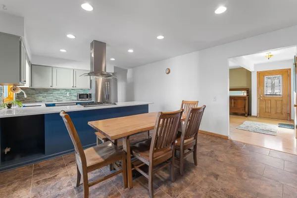 $495,000 | 2613 East Grandview Drive, Milton, WI 53563