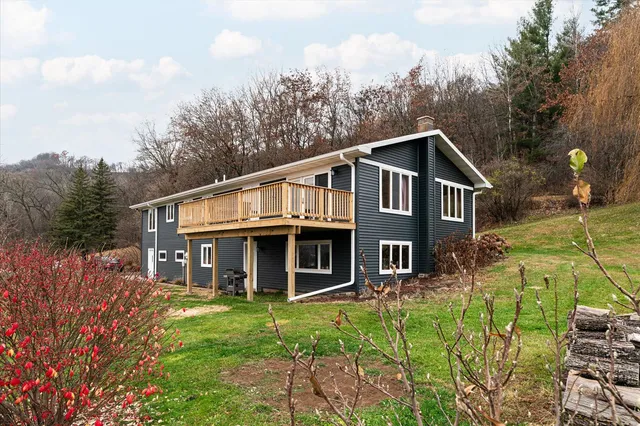 $409,900 | S1787 State Highway, Chaseburg, WI 54621