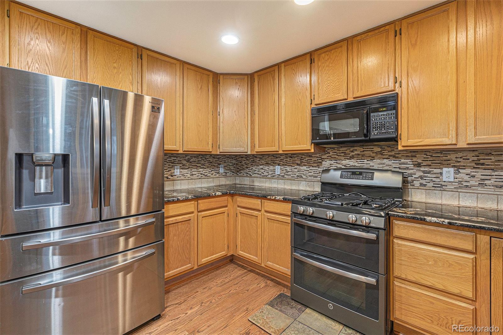 9917 Silver Maple Road Highlands Ranch, CO 80129 - Photo 11 of 35 Gallery Image 11